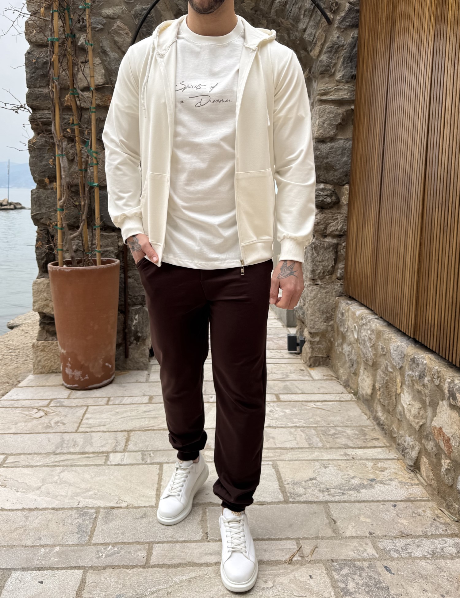 Ανδρική λευκή βαμβακερή ζακέτα με κουκούλα KEF2630W φωτογραφία